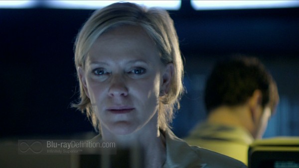 BDDefinition2011Outcasts-5.WM