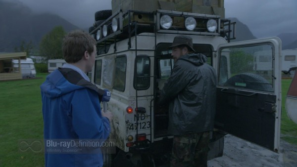 BDDefinition2011Trollhunter-2.WM