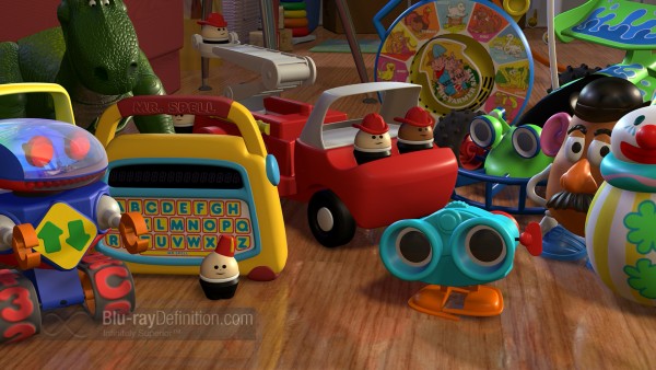 BDDefinition2011ToyStory3D-2.WM