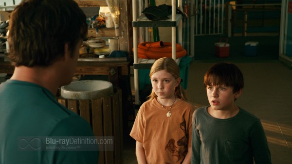 Dolphin_Tale12