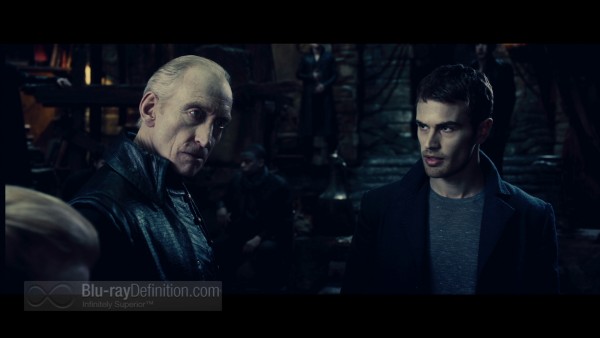 Underworld-Awakening-3D-BD_12