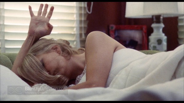 Woman-Under-The-Influence-UK-BD_05
