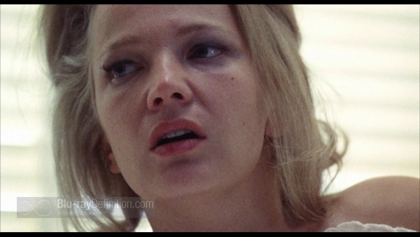 Woman-Under-The-Influence-UK-BD_06