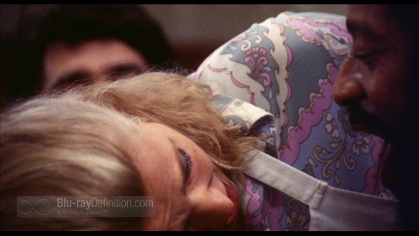 Woman-Under-The-Influence-UK-BD_07