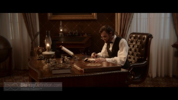 Abraham-Lincoln-Vampire-Hunter-3D-BD_01