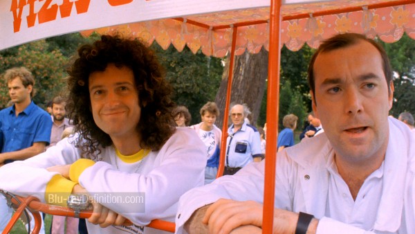 Queen-Hungarian-Rhapsody-Live-in-Budapest-BD_08