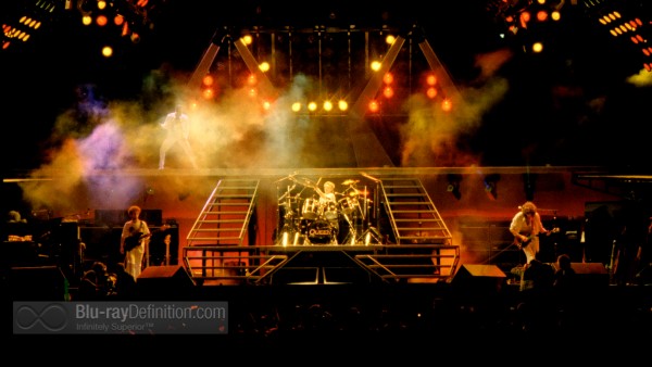 Queen-Hungarian-Rhapsody-Live-in-Budapest-BD_09