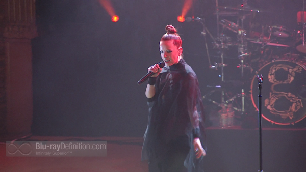 Garbage-One-Mile-High-Live-BD_02