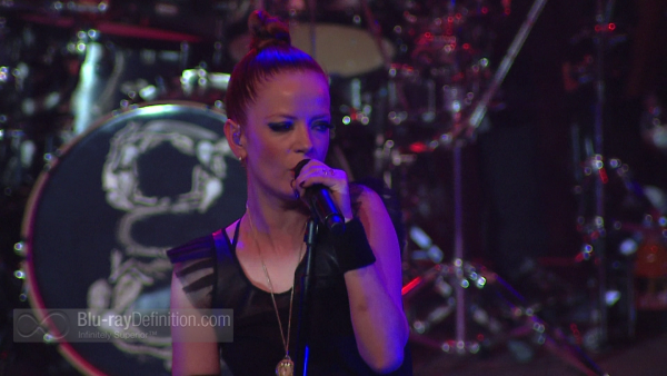 Garbage-One-Mile-High-Live-BD_07