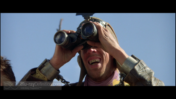 Mad-Max-2-The-Road-Warrior-BD_07