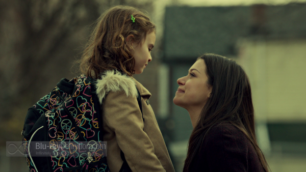 Orphan-Black-Season-One-BD_05