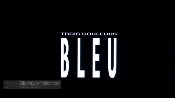 trois-couleurs-bleu-UK-BD_1