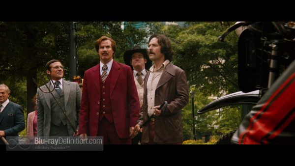 Anchorman-2-BD_18