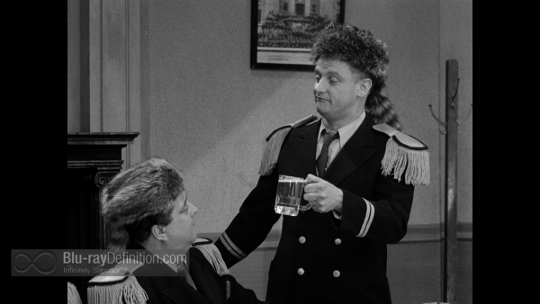 Honeymooners-classic-39-BD_19