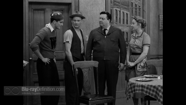 Honeymooners-classic-39-BD_22