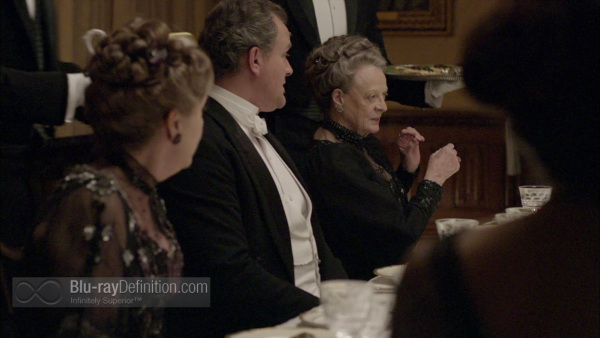 The-Manner-of-Downton-Abbey-BD_04