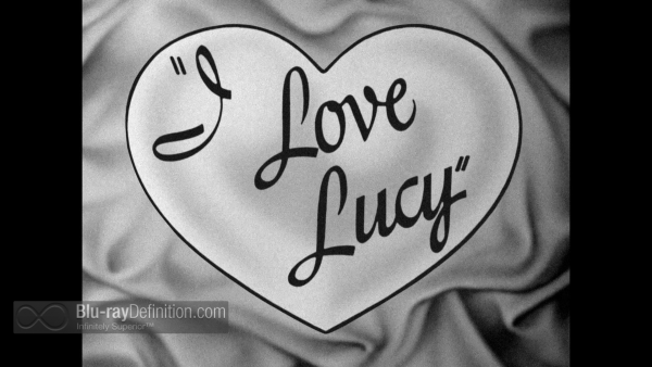 I-Love-Lucy-Ultimate-S2-Heart-on-Satin_01