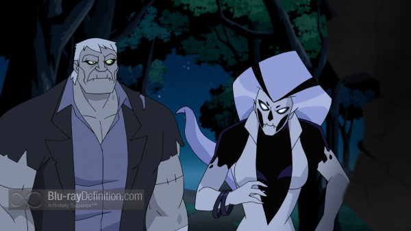 Batman-Unlimited-Monster-Mayhem-BD_01