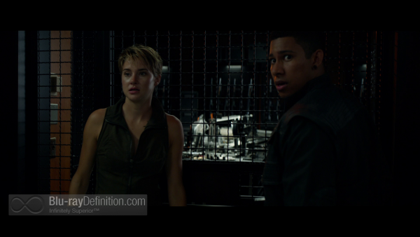 Insurgent-3D-BD_12