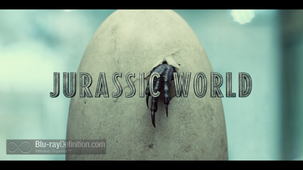 Jurassic-World-BD_01