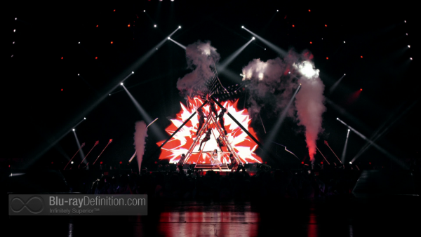 Katy-Perry-Prismatic-World-Tour-Live-BD_04