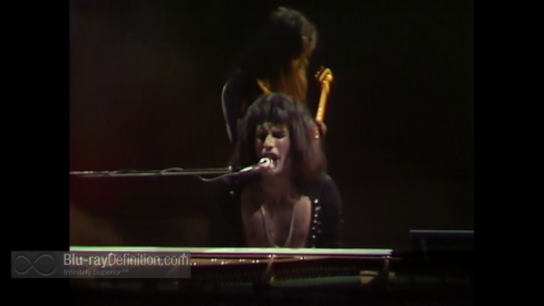Queen-Night-at-Odeon-Hammersmith-1975-BD_10