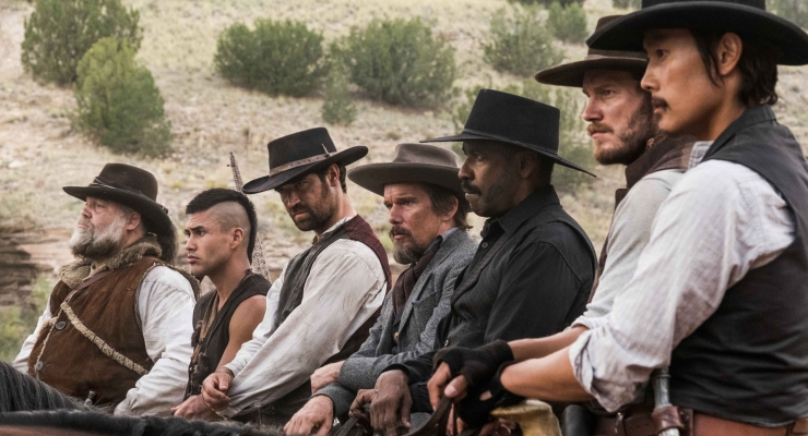 Publicity still of the cast of The Magnificent Seven (2016)