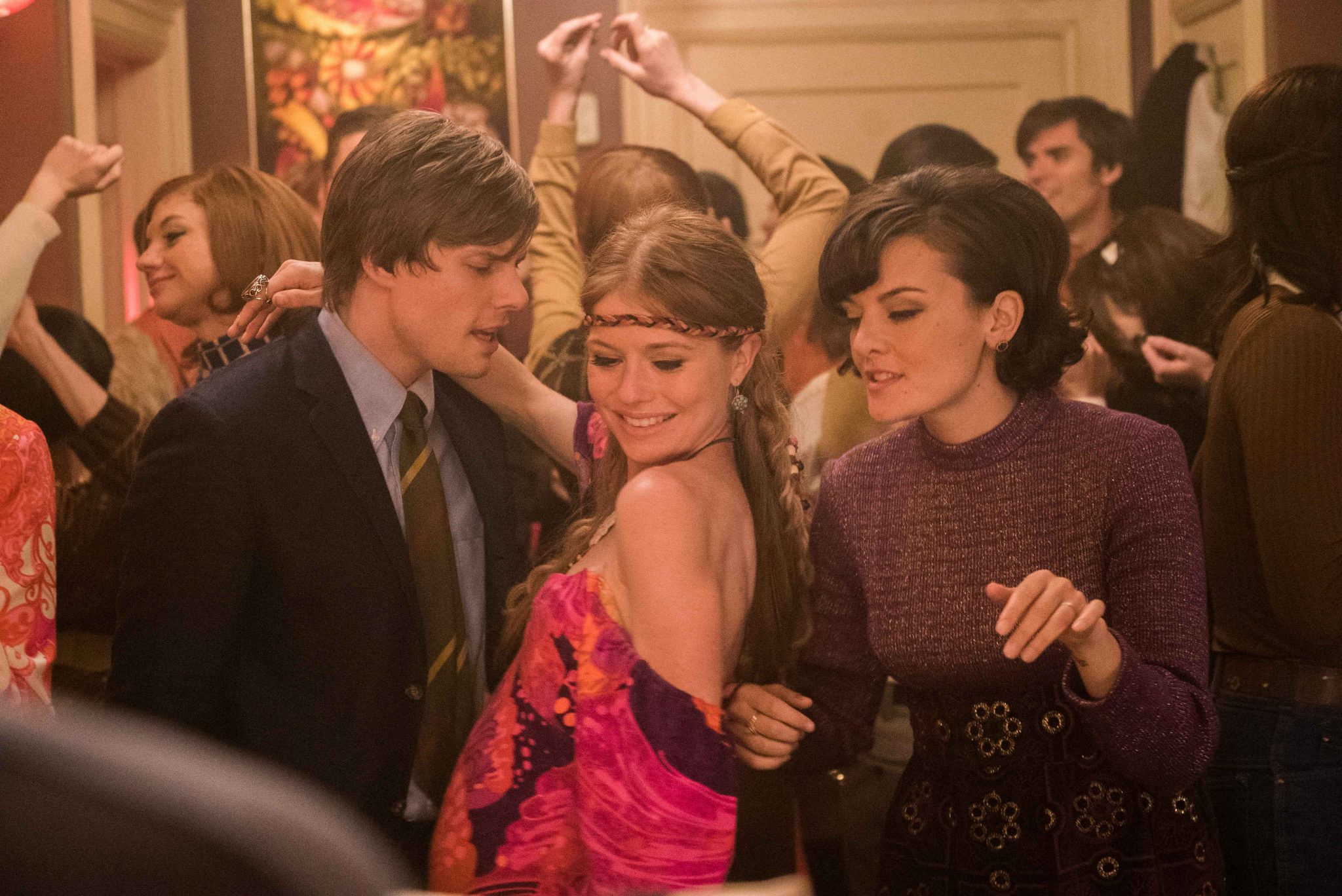 Hunter Parrish, Genevieve Angelson and Frankie Shaw in Good Girls Revolt: Season One. Courtesy of Amazon Prime Video.