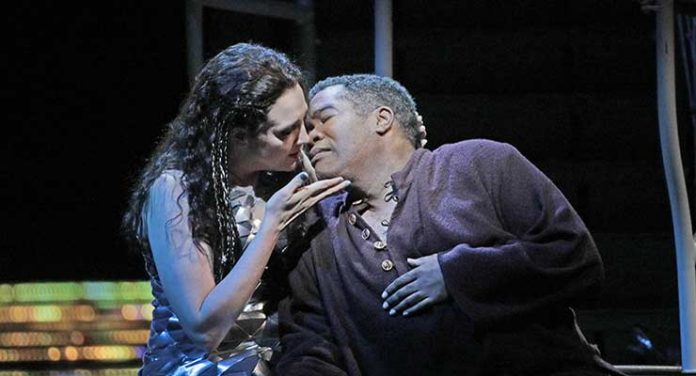 Eric Owens as Jaufré Rudel and Susanna Phillips as Clémence in Kaija Saariaho's L'Amour de Loin. Photo by Ken Howard/Metropolitan Opera.