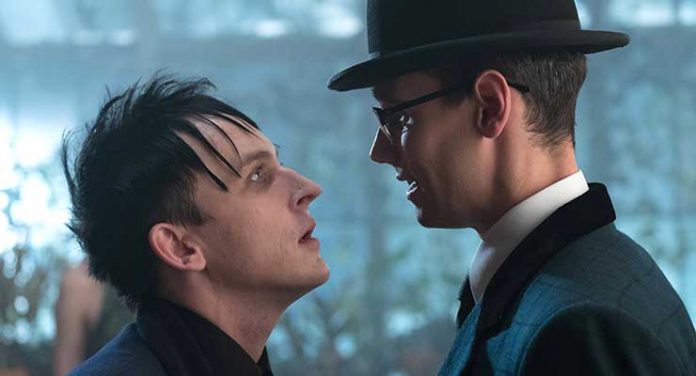 Robin Lord Taylor and Cory Michael Smith in Gotham: The Complete Third Season