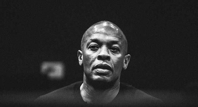 Dr. Dre in The Defiant Ones (2017)
