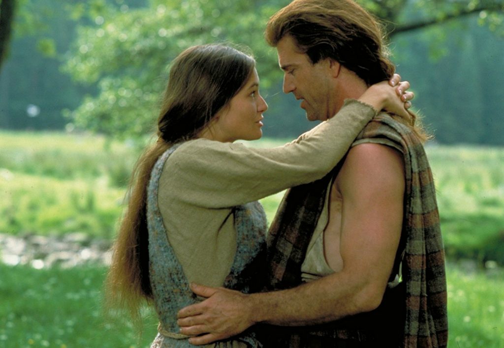 Catherine McCormack ad Mel Gibson in Braveheart (1995)