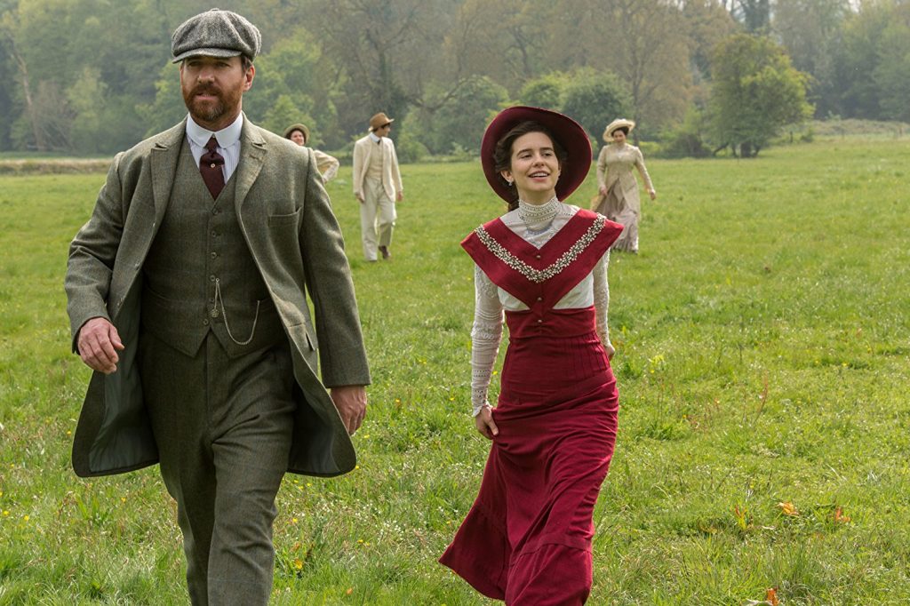 Philippa Coulthard and Matthew Macfadyen in Howards End