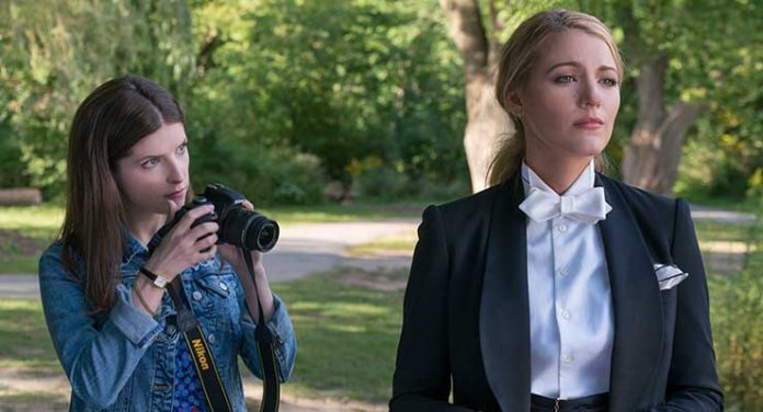 Anna Kendrick as “Stephanie” and Blake Lively as “Emily” in A SIMPLE FAVOR. Photo Credit: Peter Iovino