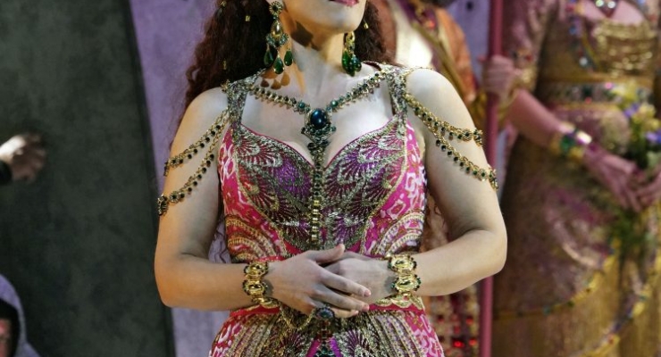 Elīna Garanča as Dalila in Saint-Saëns's "Samson et Dalila." Photo: Ken Howard / Met Opera