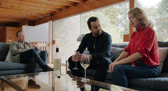 CODE 404 -- Episode 101 -- Pictured: (l-r) Stephen Graham as DI Roy Carver, Daniel Mays as DI John Major, Anna Maxwell Martin as Kelly Major -- (Photo by: Andrea Southam/Sky UK Limited/Peacock)