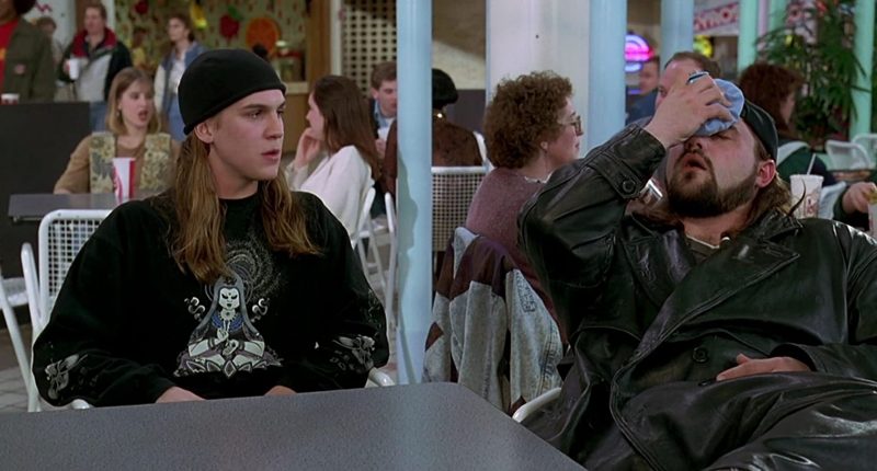 Jason Mewes and Kevin Smith in Mallrats (1995)