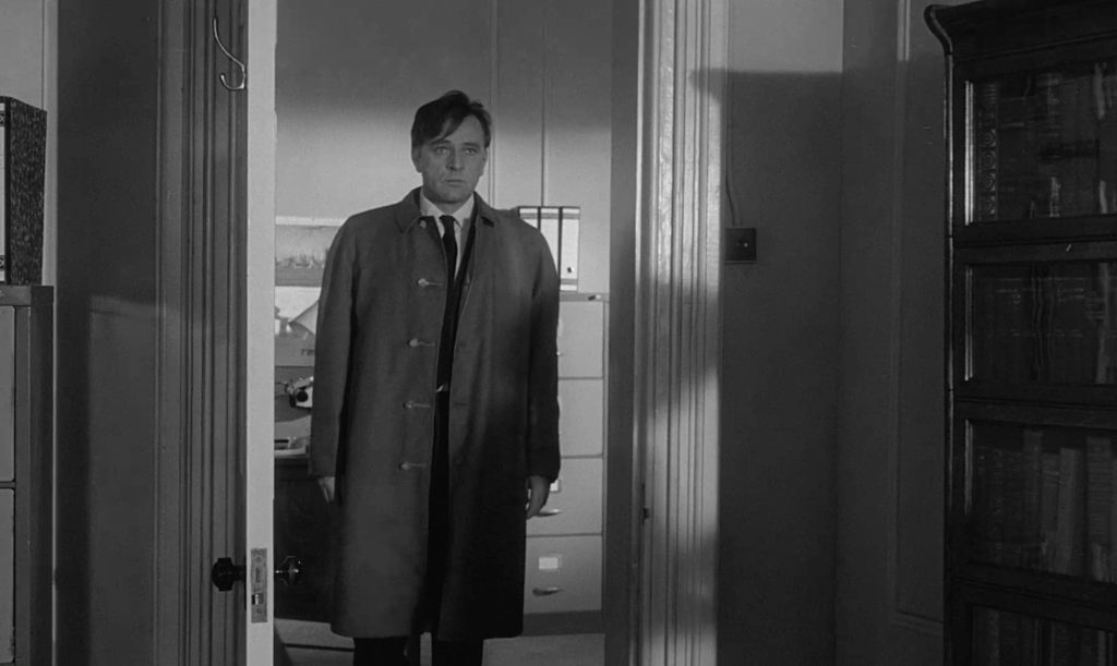 The Spy Who Came in from the Cold -- Masters of Cinema Series Screen Grab
