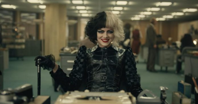 Emma Stone in Cruella (2021)