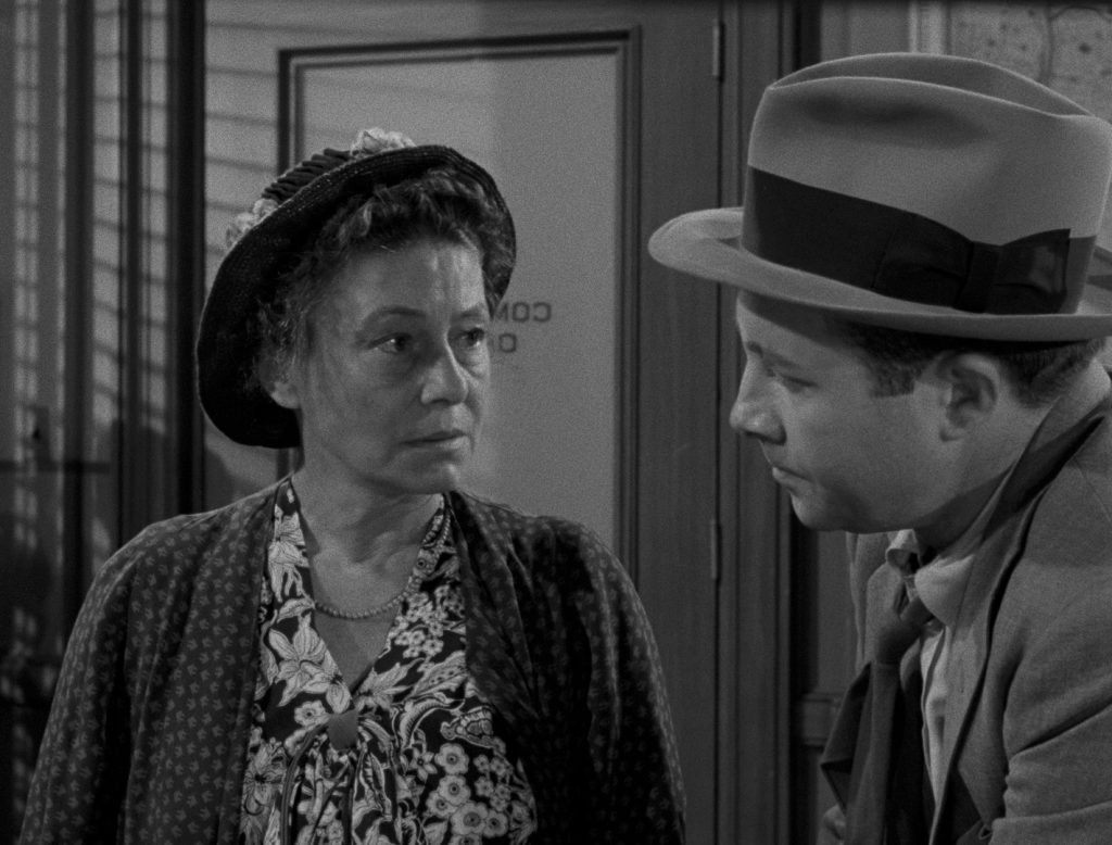 Pickup on South Street (1953) screen capture courtesy of the Criterion Collection.Richard Widmark in Pickup on South Street (1953) screen capture courtesy of the Criterion Collection.