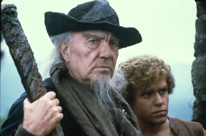 Peter MacNicol and Ralph Richardson in Dragonslayer (1981)