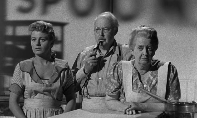 Shelley Winters, Don Beddoe, and Evelyn Varden in The Night of the Hunter (1955)