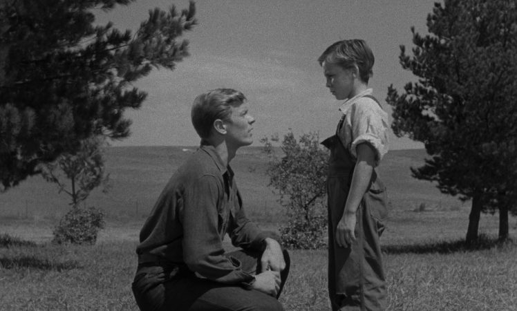 Billy Chapin and Peter Graves in The Night of the Hunter (1955)