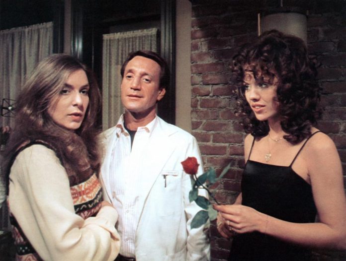 Roy Scheider, Jeannie Berlin, and Rebecca Dianna Smith in Sheila Levine Is Dead and Living in New York (1975)