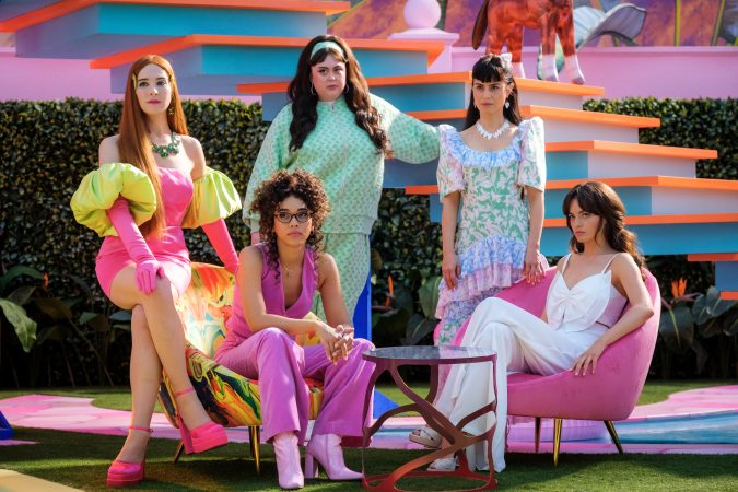 Ana Cruz Kayne, Alexandra Shipp, Sharon Rooney, Hari Nef, and Emma Mackey in Barbie (2023)
