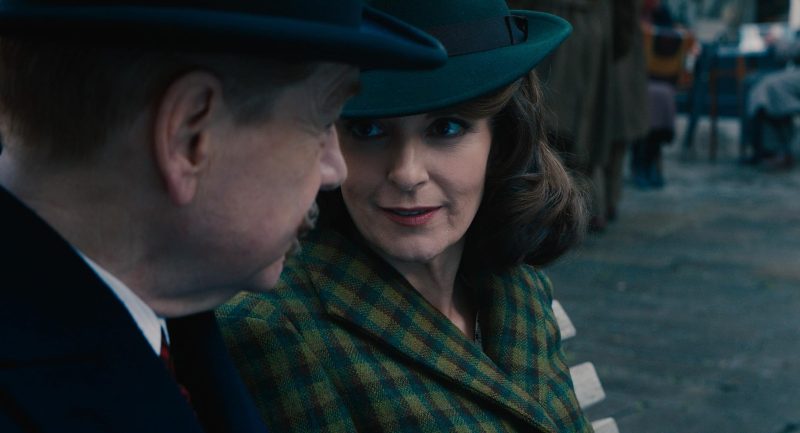 Kenneth Branagh and Tina Fey in A Haunting in Venice (2023)