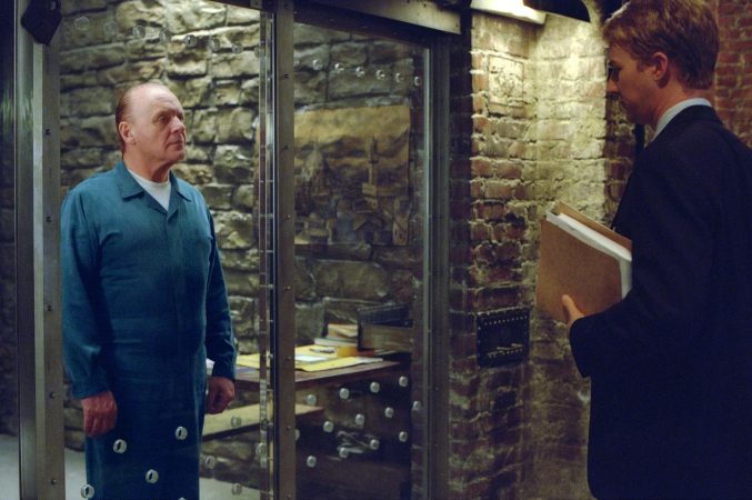 Anthony Hopkins and Edward Norton in Red Dragon (2002)