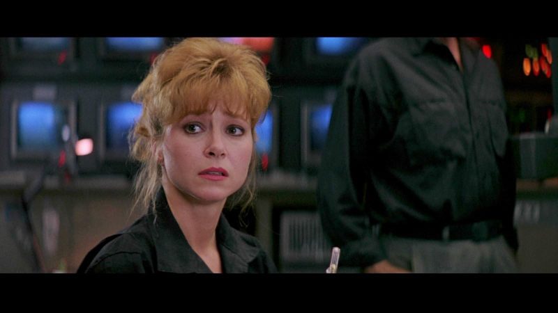 Lisa Eilbacher in Leviathan (1989)