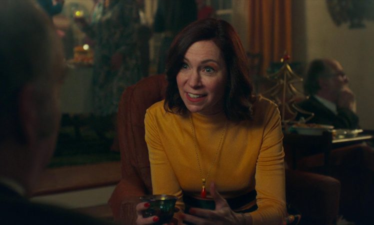 Paul Giamatti and Carrie Preston in The Holdovers (2023)