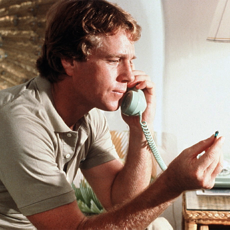 Ryan O'Neal in Green Ice (1981)